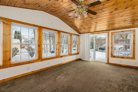 45 Oak Drive North Hampton NH 03862