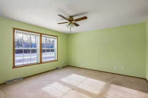 45 Oak Drive North Hampton NH 03862