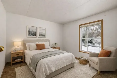 45 Oak Drive North Hampton NH 03862