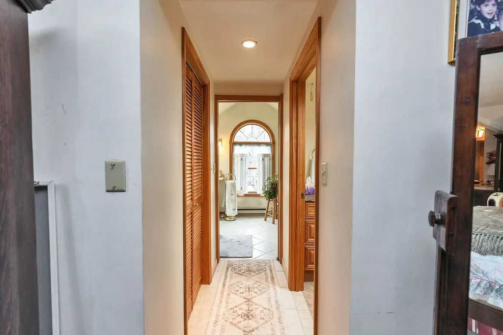 54 West Street Swanzey NH 03446