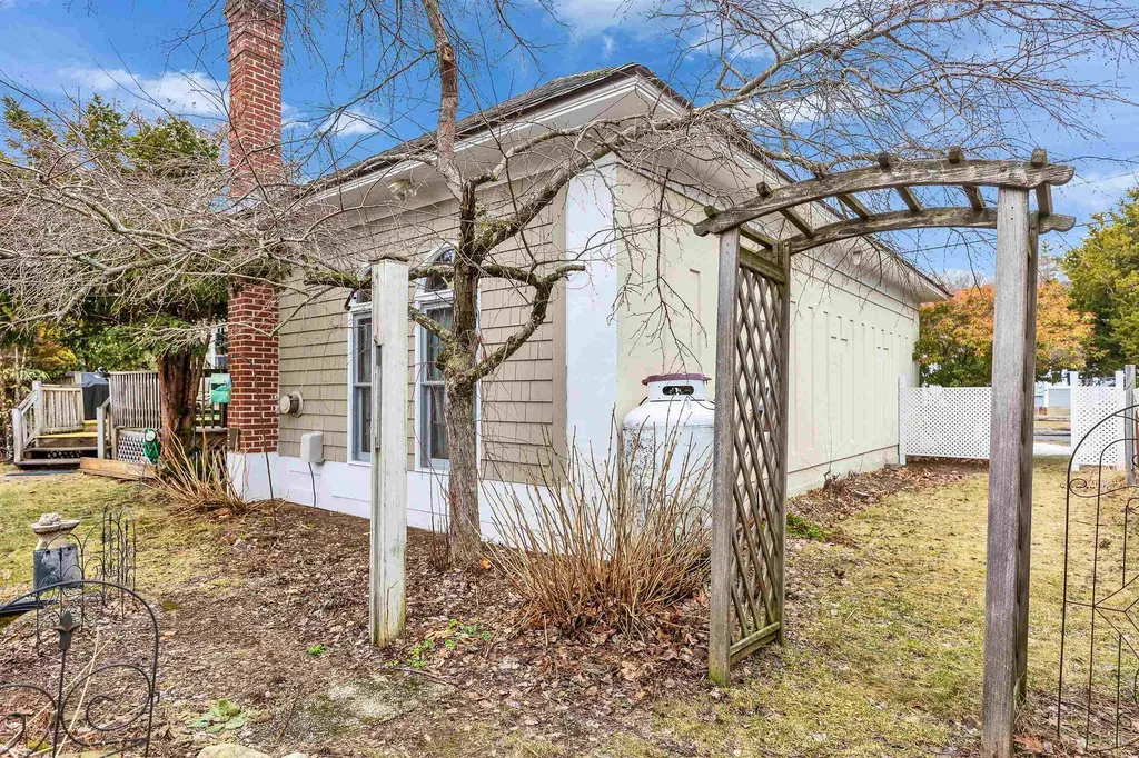 54 West Street Swanzey NH 03446