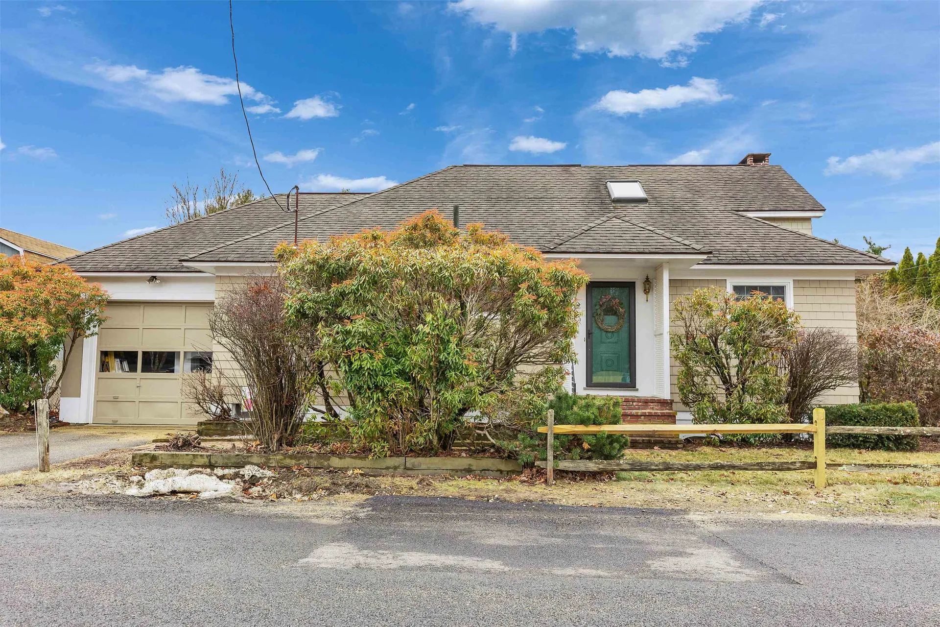54 West Street Swanzey NH 03446