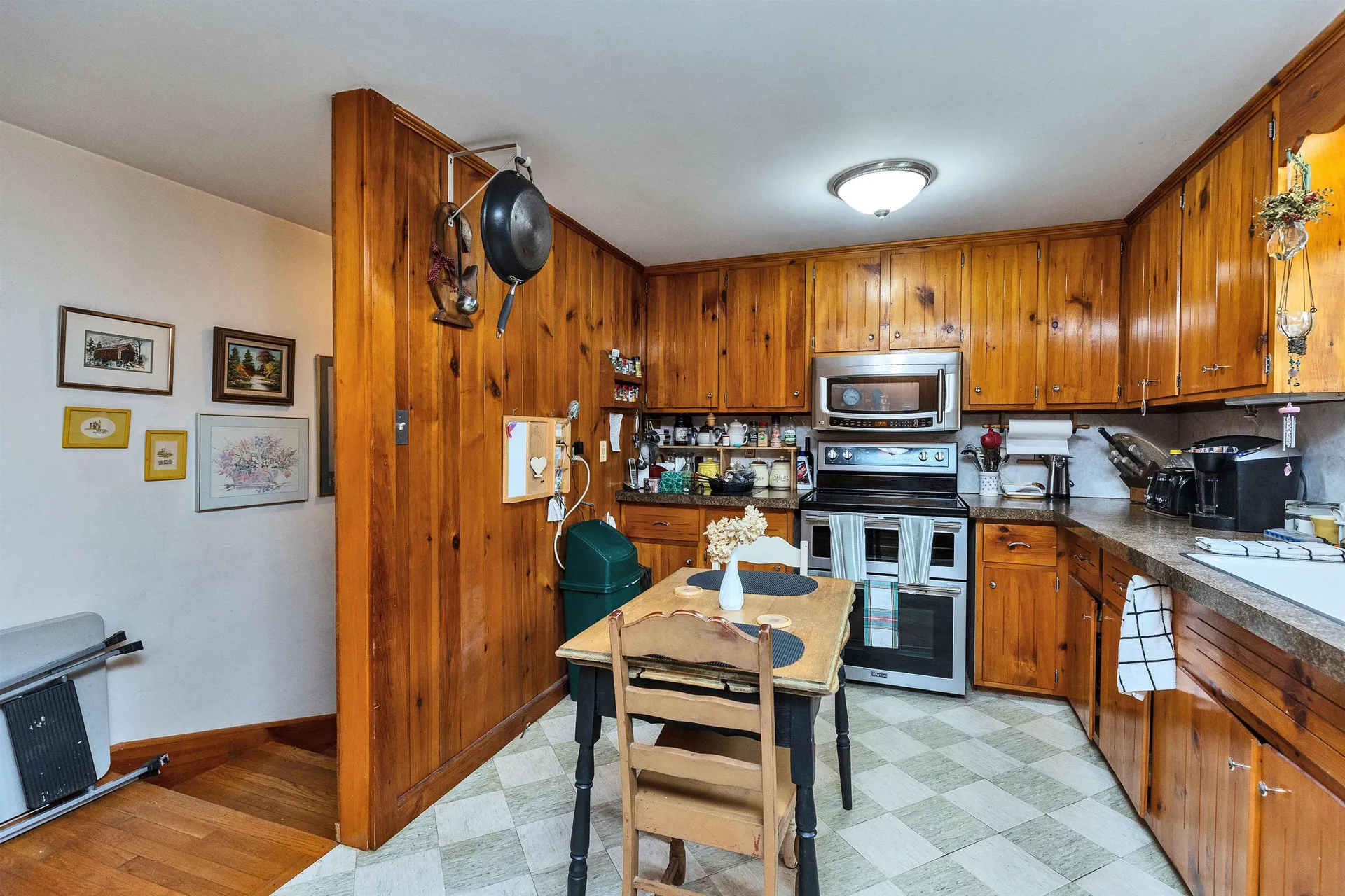 54 West Street Swanzey NH 03446