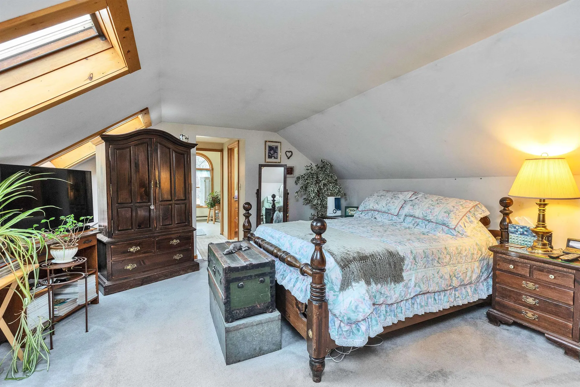 54 West Street Swanzey NH 03446