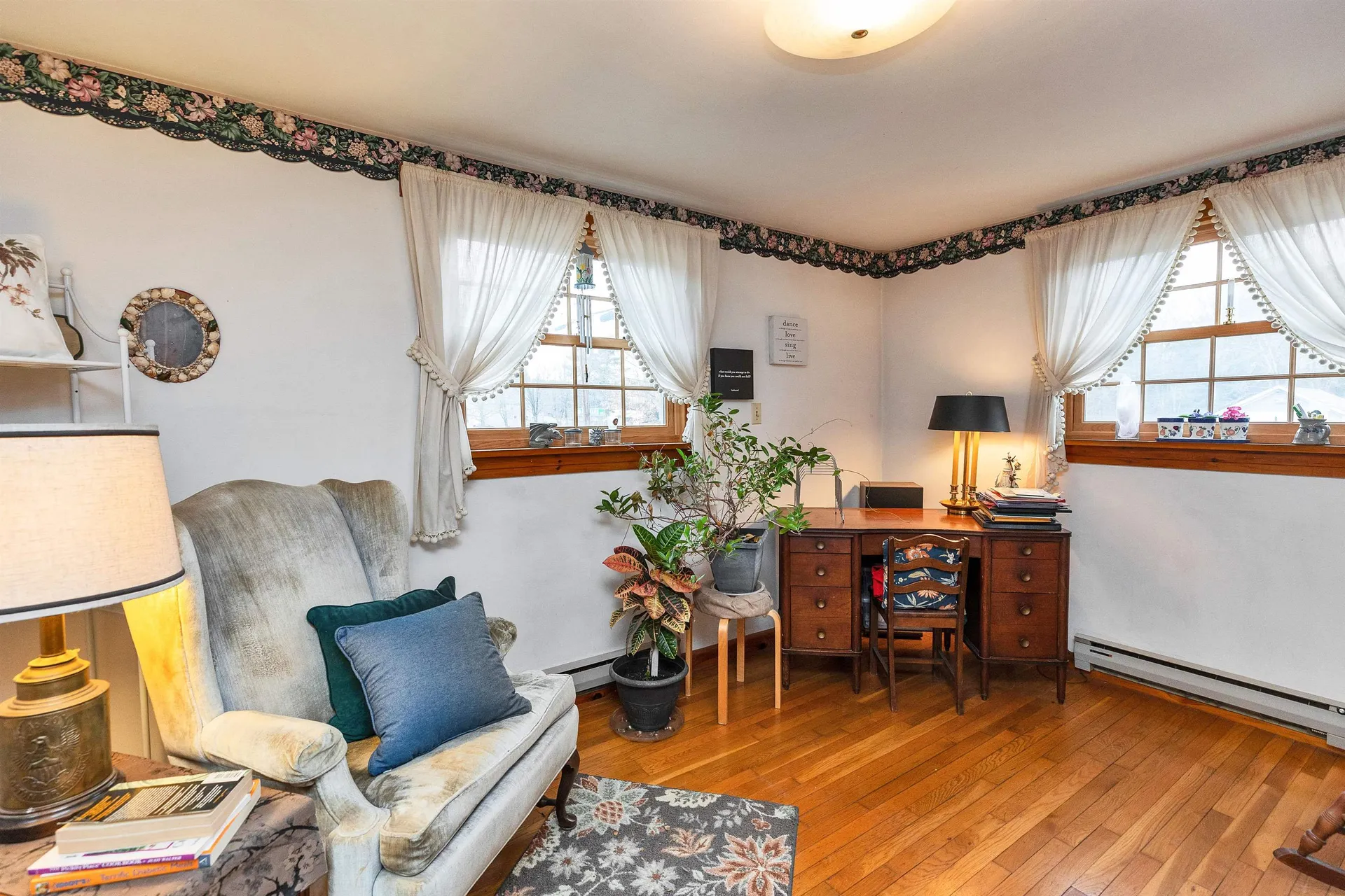 54 West Street Swanzey NH 03446