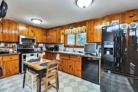 54 West Street Swanzey NH 03446