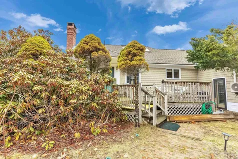 54 West Street Swanzey NH 03446