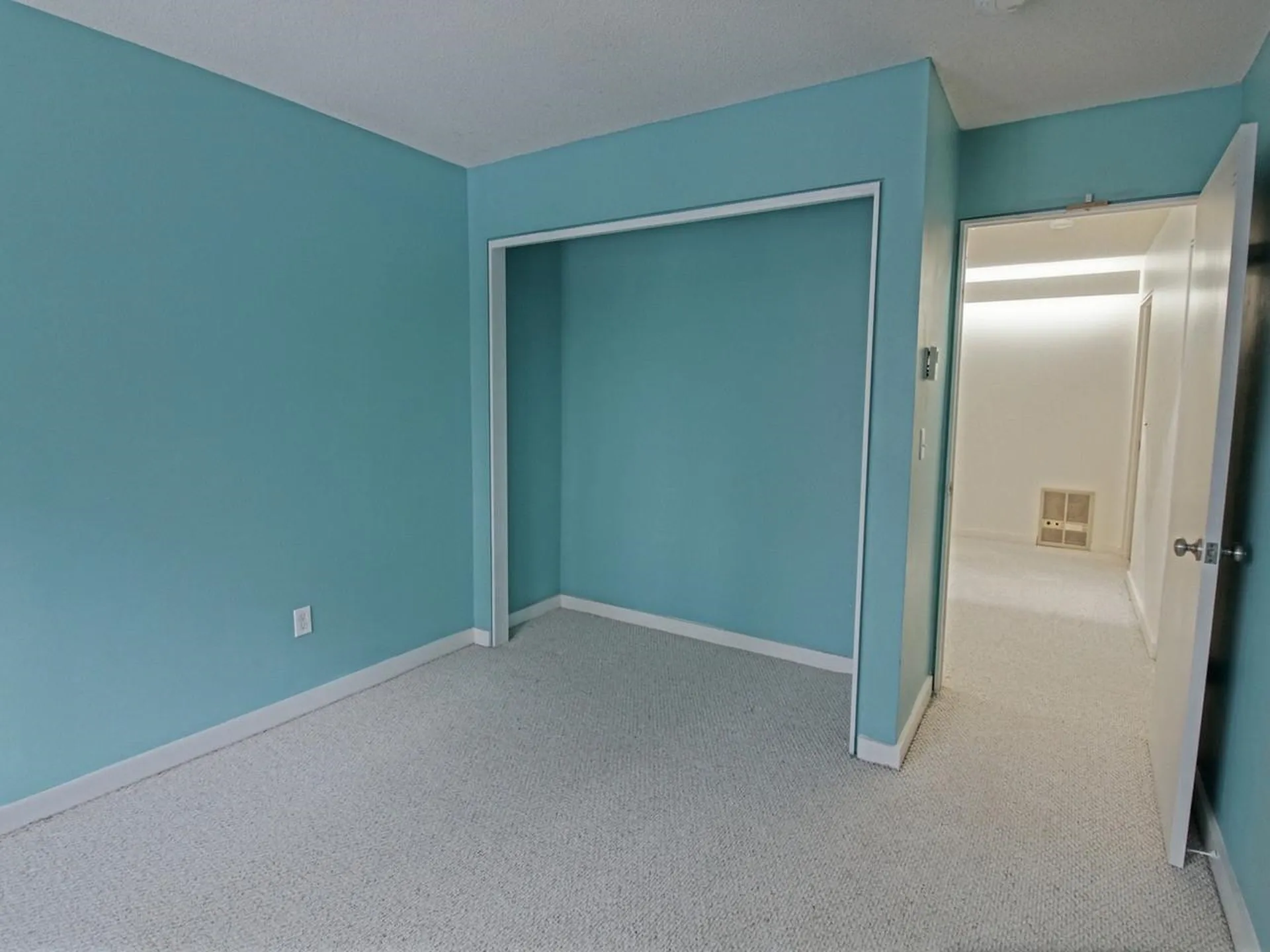 71 East Redrock Drive Burlington VT 05401