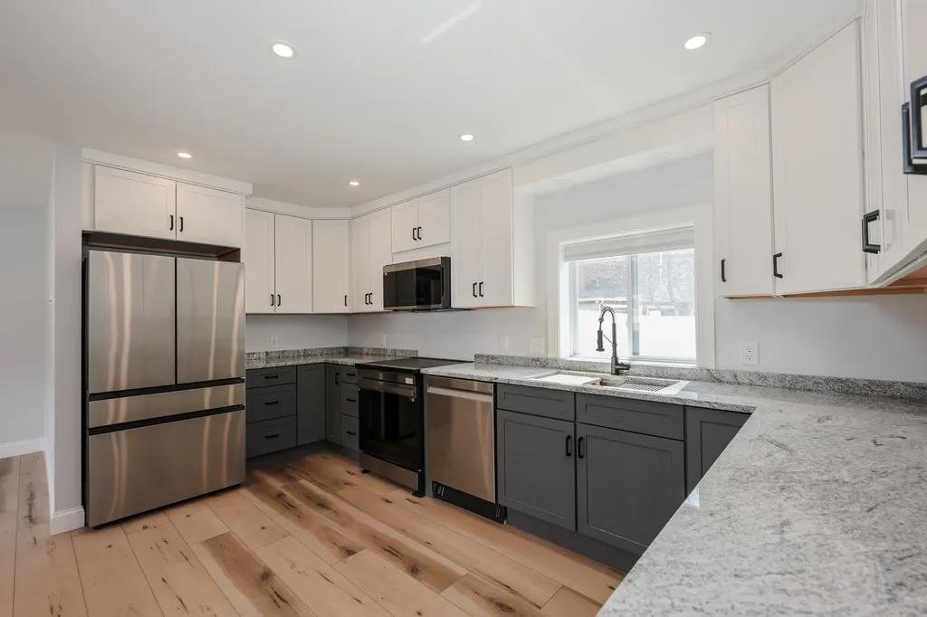 5 Gamache Road Derry NH 03038