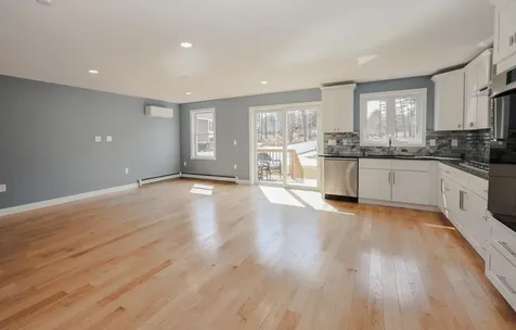 5 Gamache Road Derry NH 03038