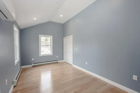 5 Gamache Road Derry NH 03038