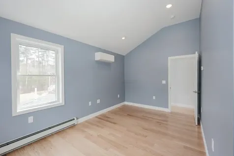 5 Gamache Road Derry NH 03038