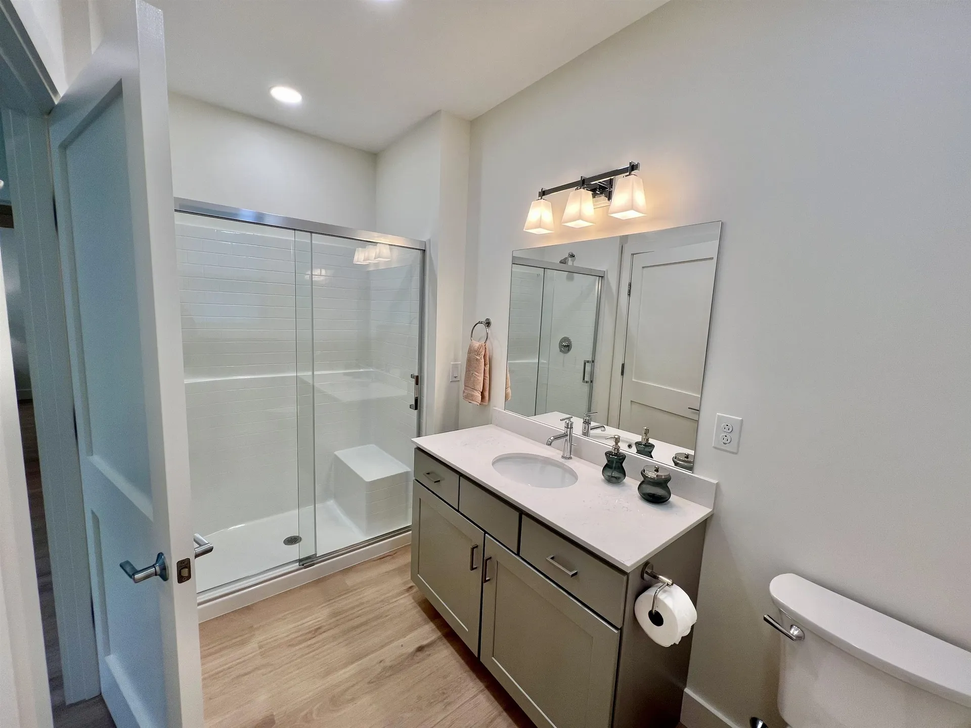 48 Della Street Manchester VT 05255