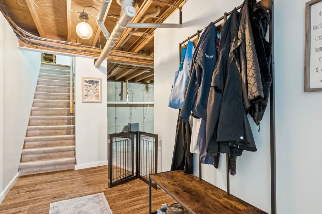 29 Floyd Avenue Lebanon NH 03784