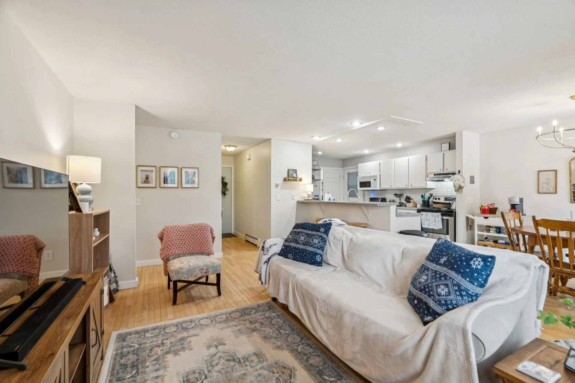 29 Floyd Avenue Lebanon NH 03784