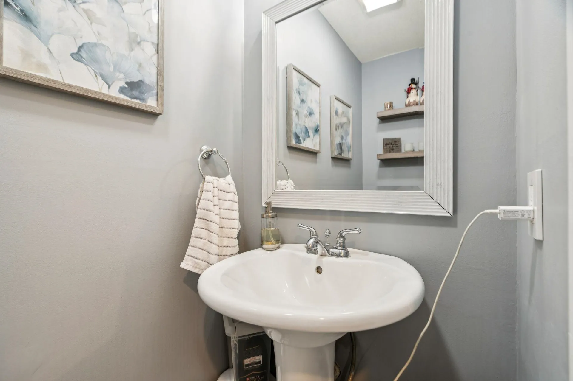 29 Floyd Avenue Lebanon NH 03784