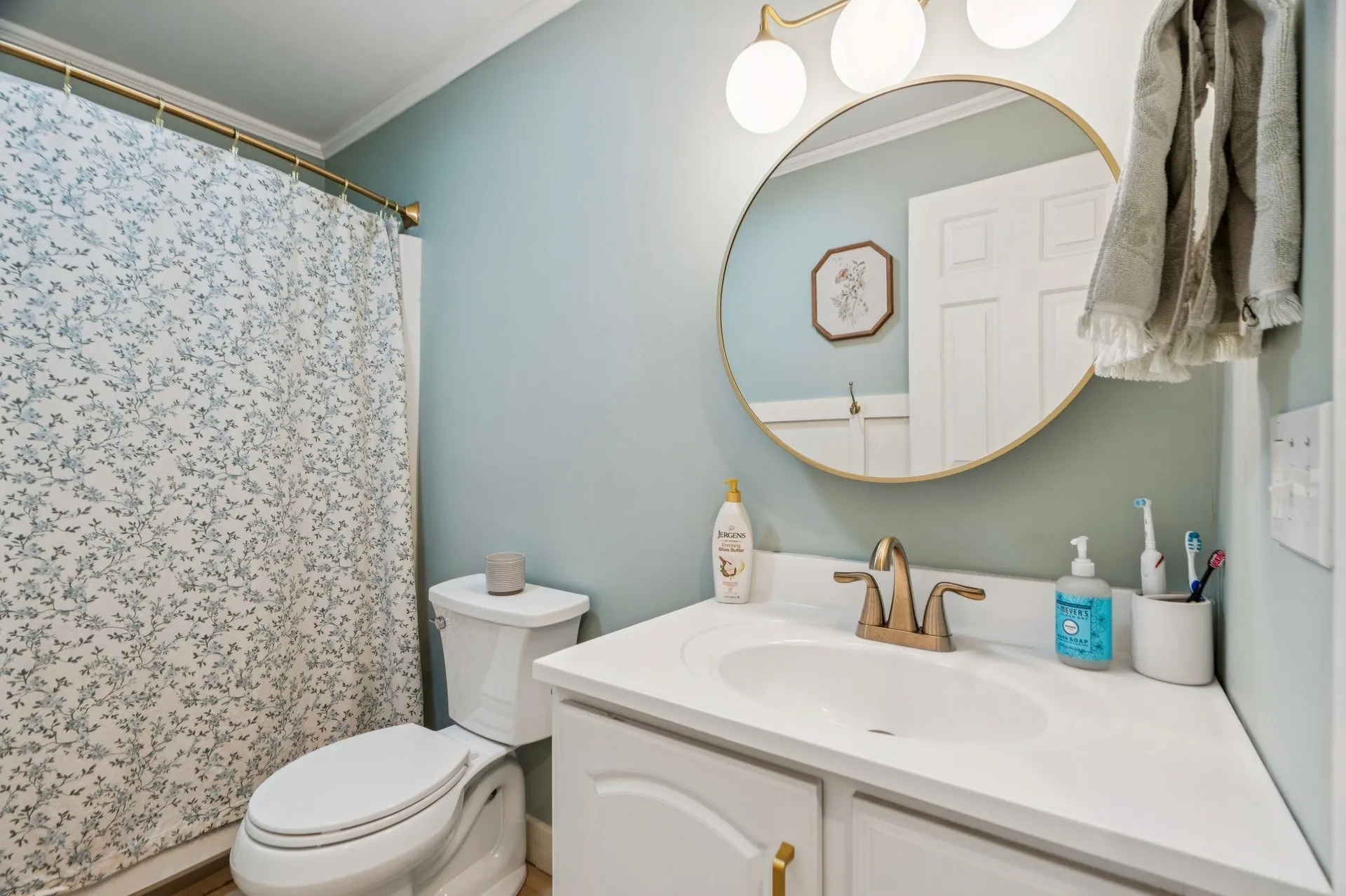 29 Floyd Avenue Lebanon NH 03784