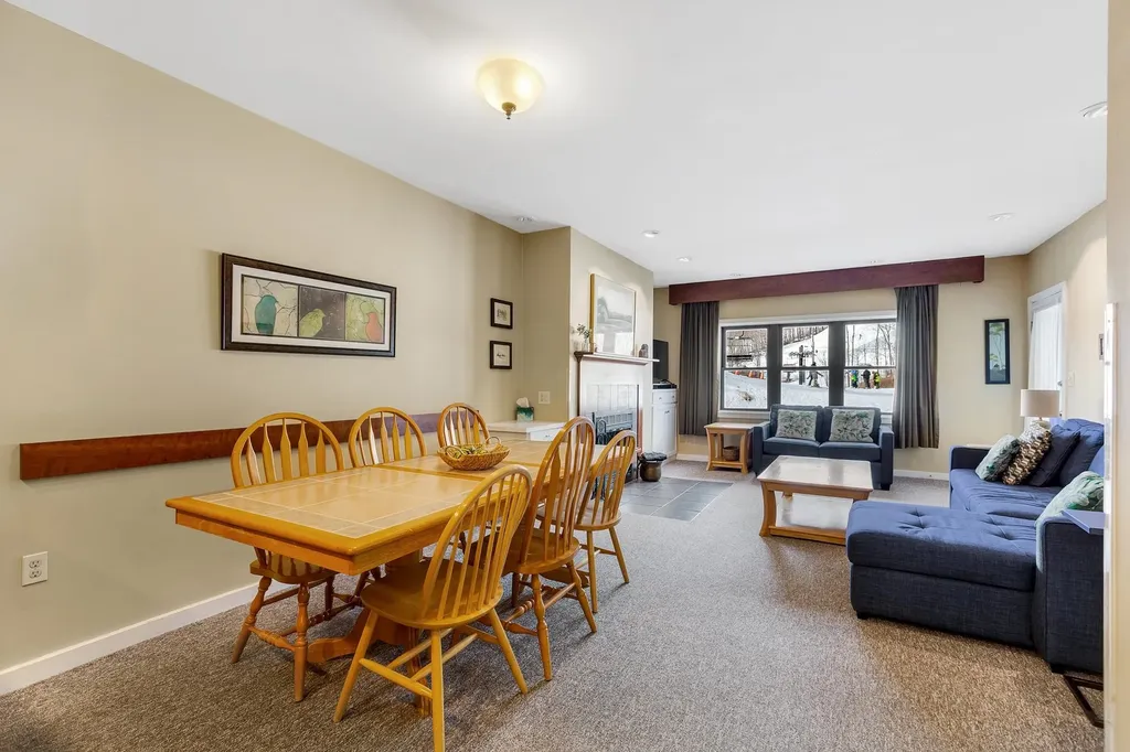 91 White Loop Ludlow VT 05149