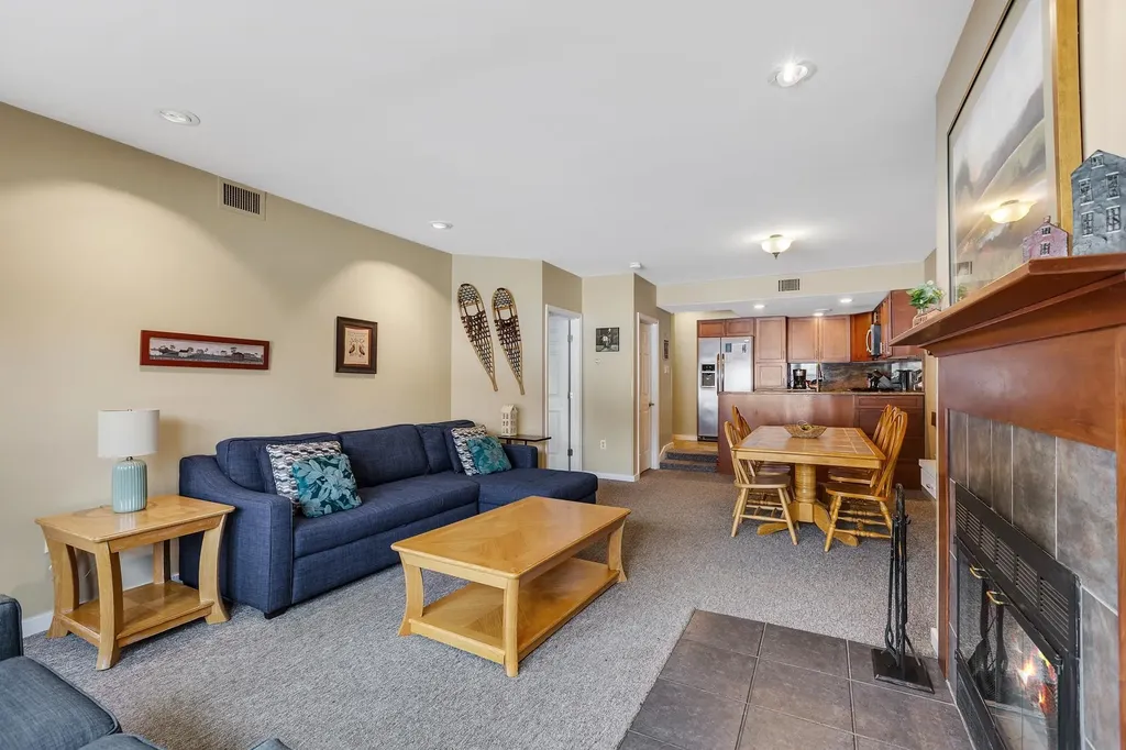 91 White Loop Ludlow VT 05149