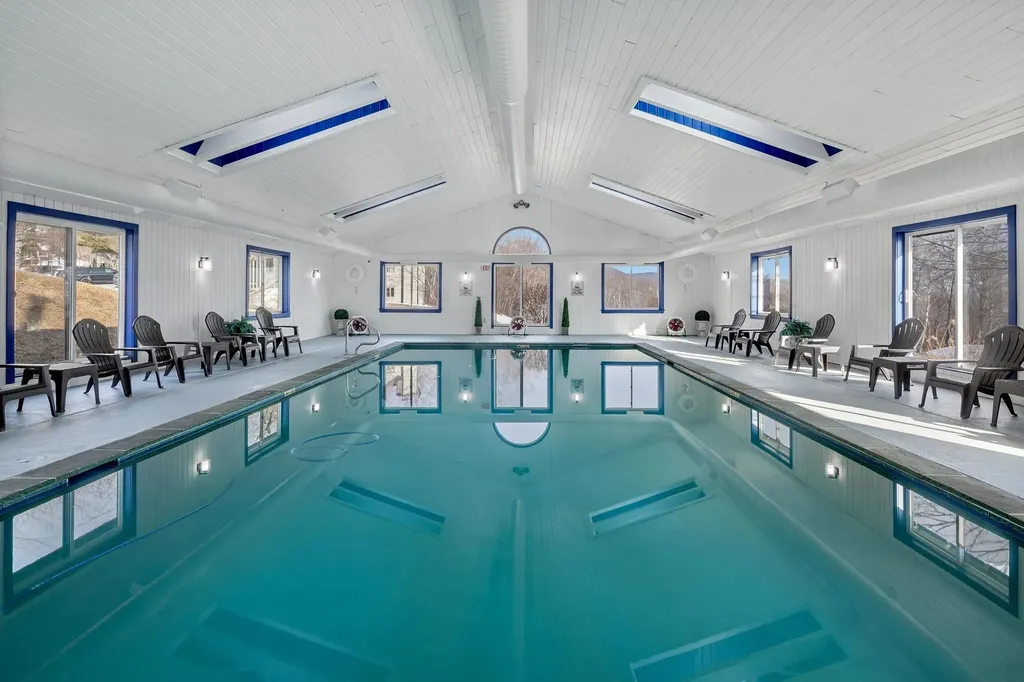 91 White Loop Ludlow VT 05149