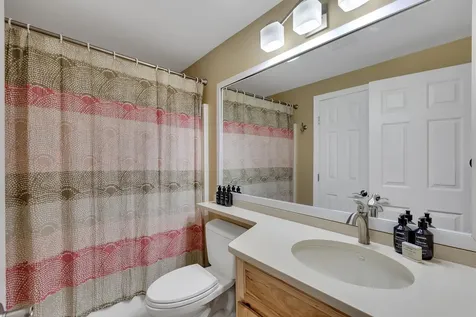 91 White Loop Ludlow VT 05149
