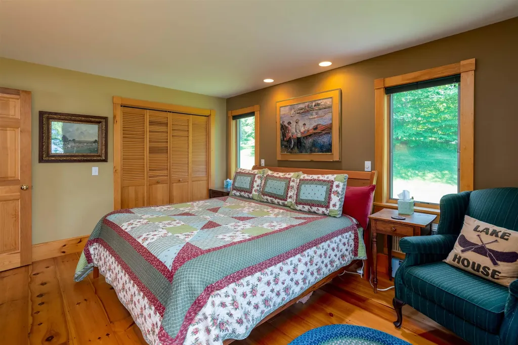 404 Patnoe Farm Drive Hyde Park VT 05655