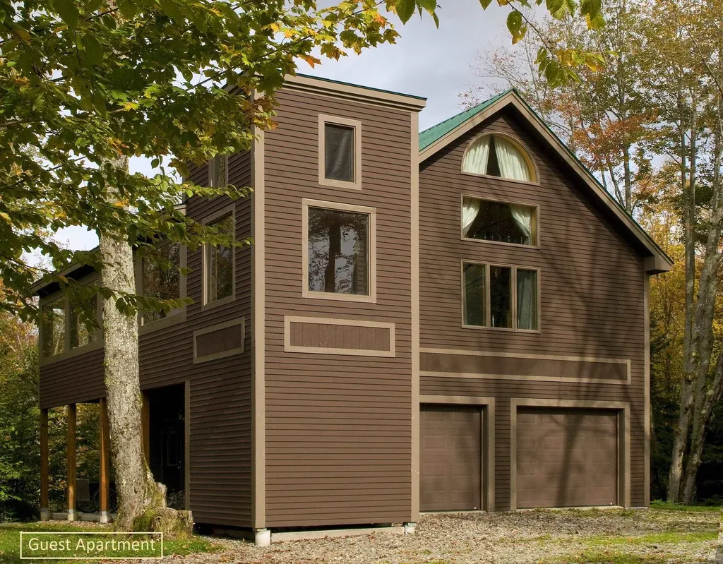 404 Patnoe Farm Drive Hyde Park VT 05655