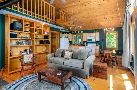 404 Patnoe Farm Drive Hyde Park VT 05655