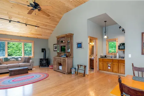 404 Patnoe Farm Drive Hyde Park VT 05655