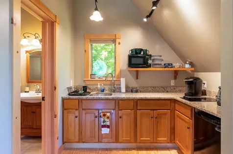 404 Patnoe Farm Drive Hyde Park VT 05655