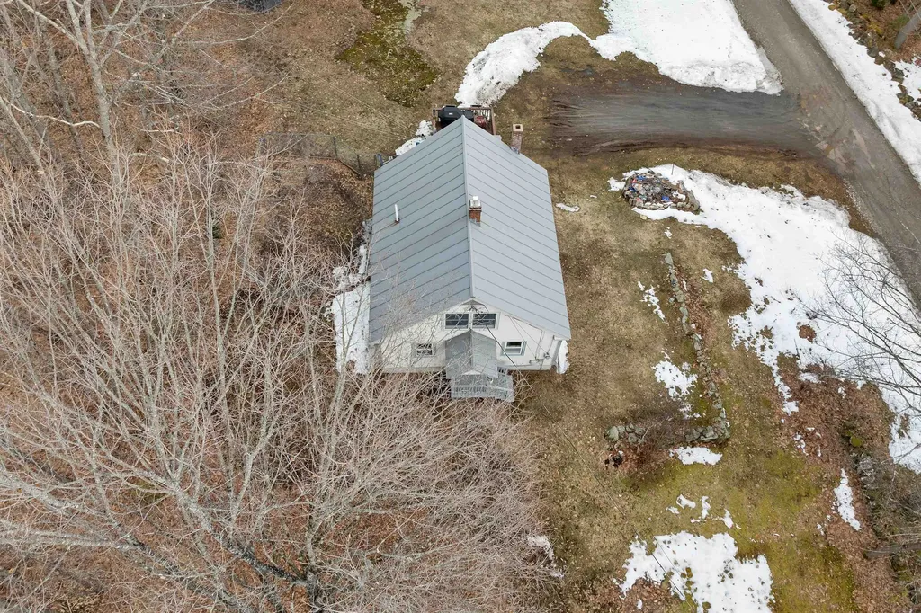9 Whispering Winds Way Canaan NH 03741