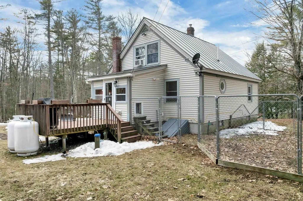 9 Whispering Winds Way Canaan NH 03741