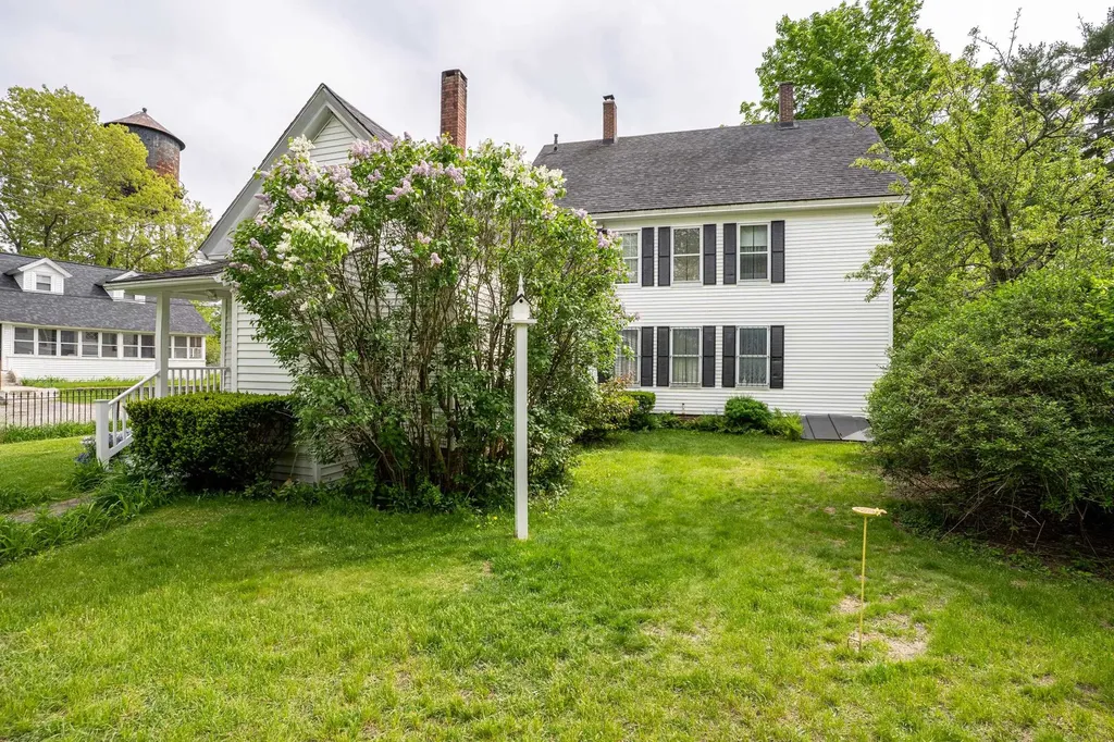 308 Main Street Fremont NH 03044