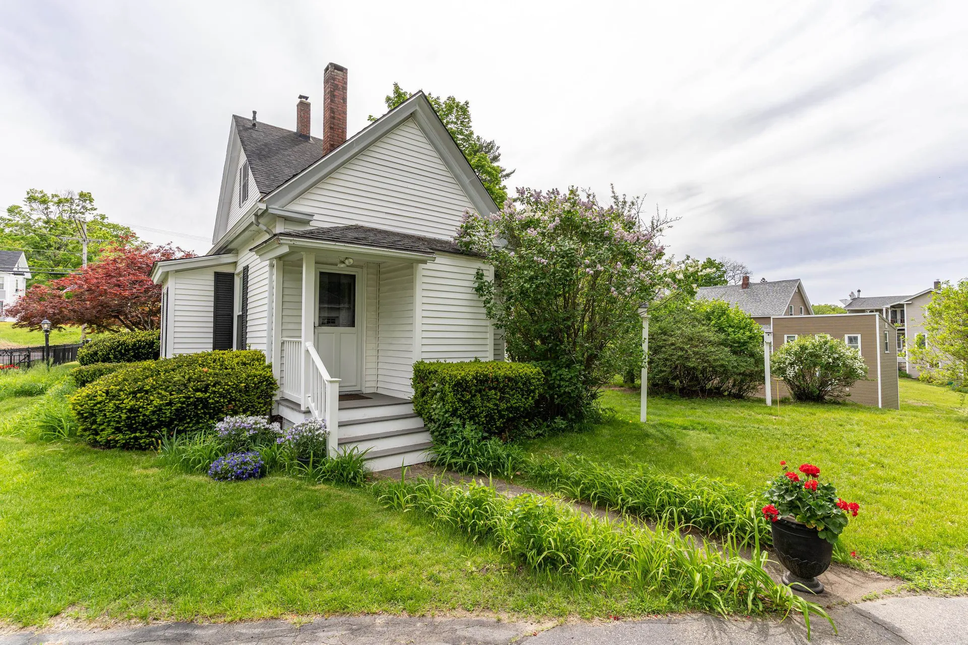 308 Main Street Fremont NH 03044