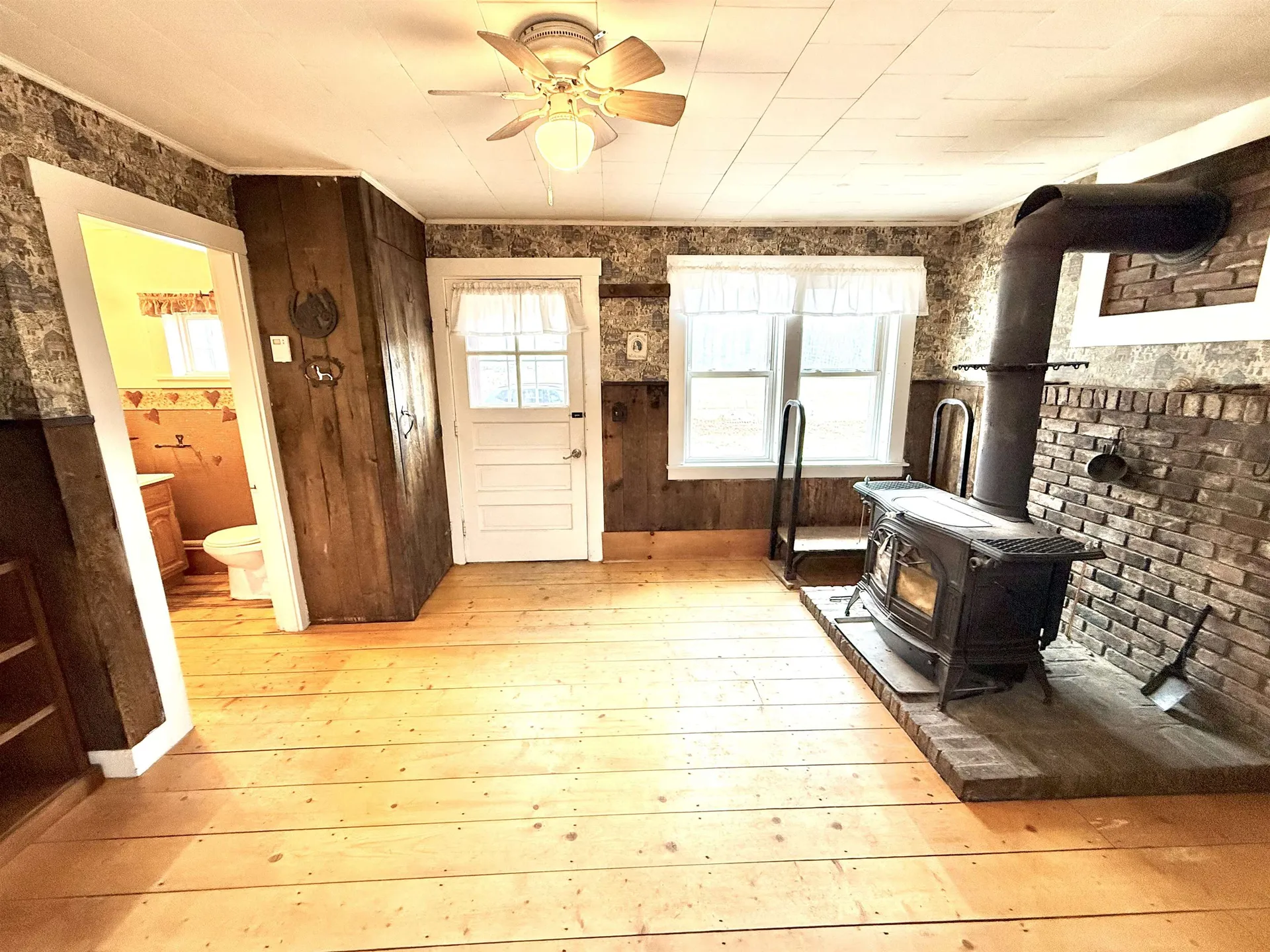 345 Vt Route 110 Chelsea VT 05038