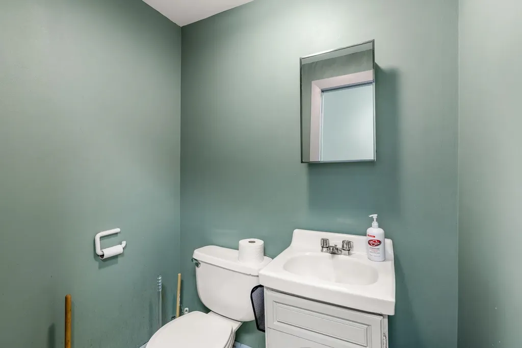 10 Northern Boulevard Amherst NH 03031