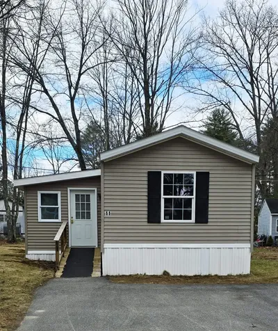 11 Boanza Drive Concord NH 03303