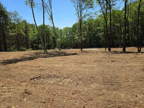 11C Nh Route 140 Alton NH 03809