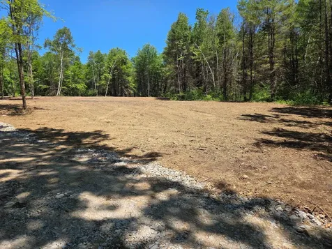 11C Nh Route 140 Alton NH 03809