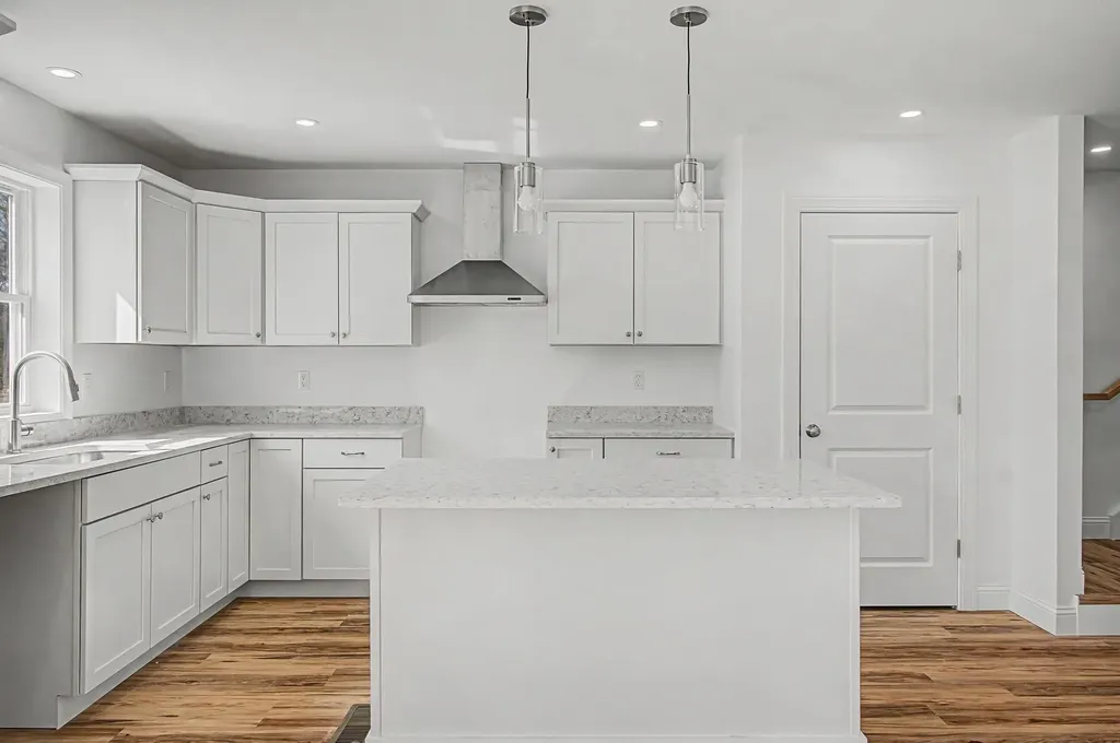 101 Elsa Lane Essex VT 05452