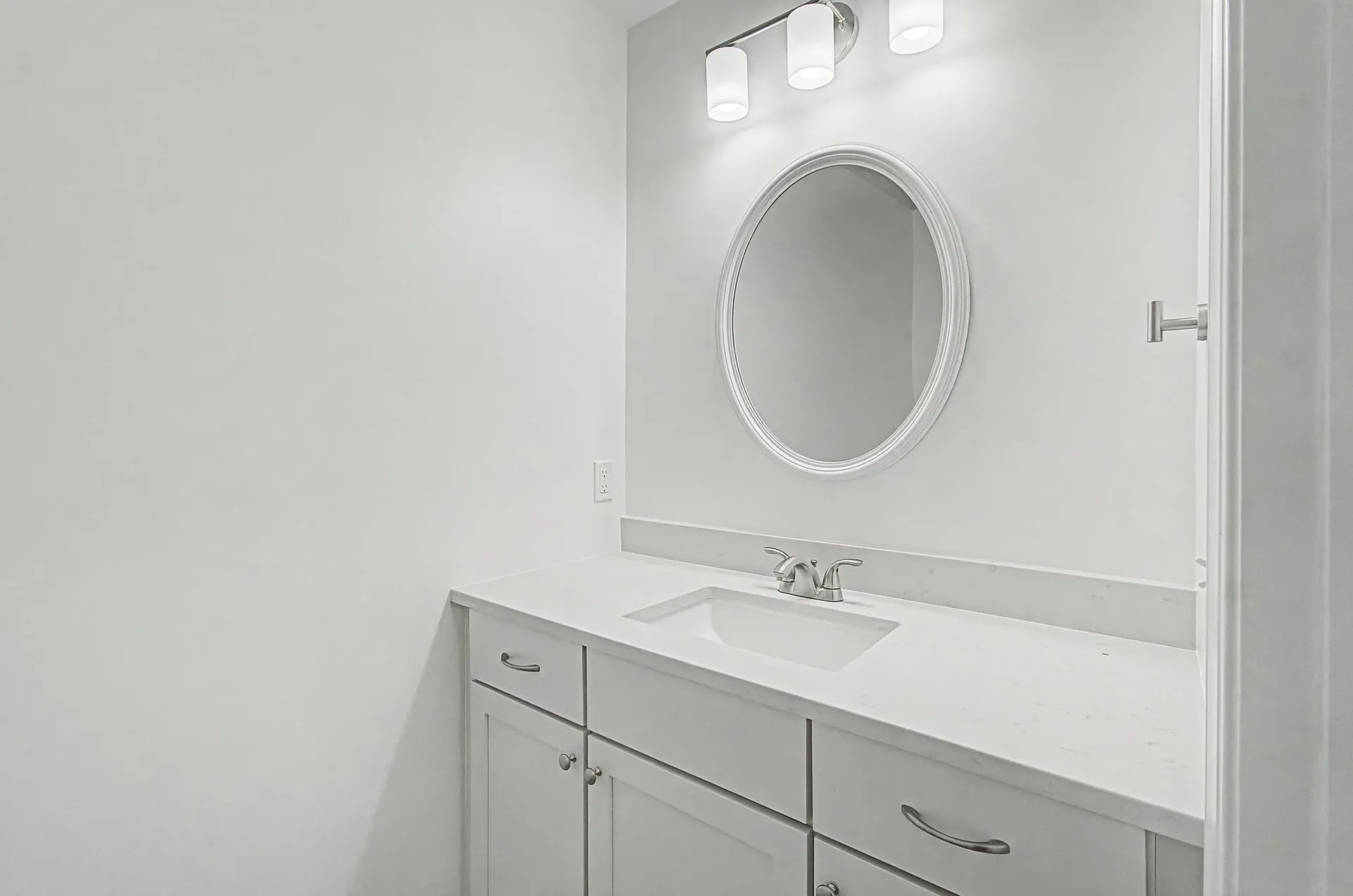 101 Elsa Lane Essex VT 05452