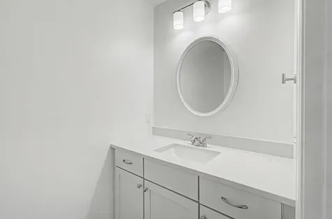 101 Elsa Lane Essex VT 05452