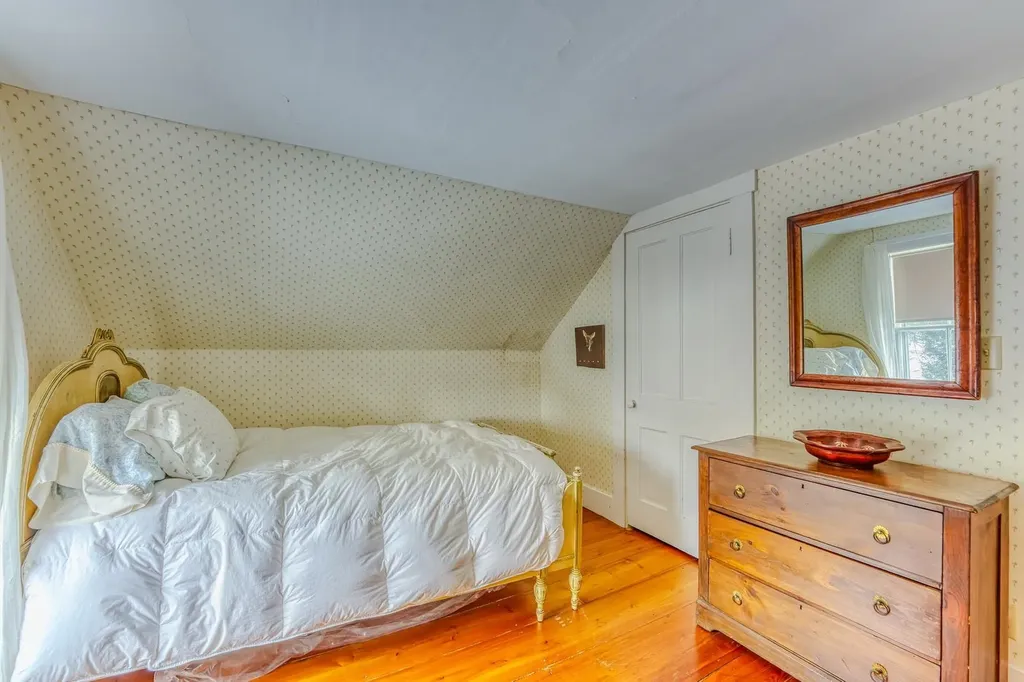 249 Mountain View Road Whitefield NH 03598