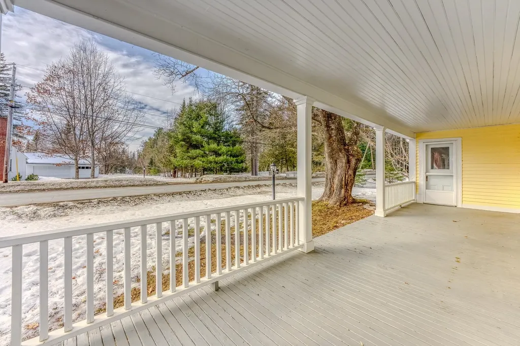 249 Mountain View Road Whitefield NH 03598