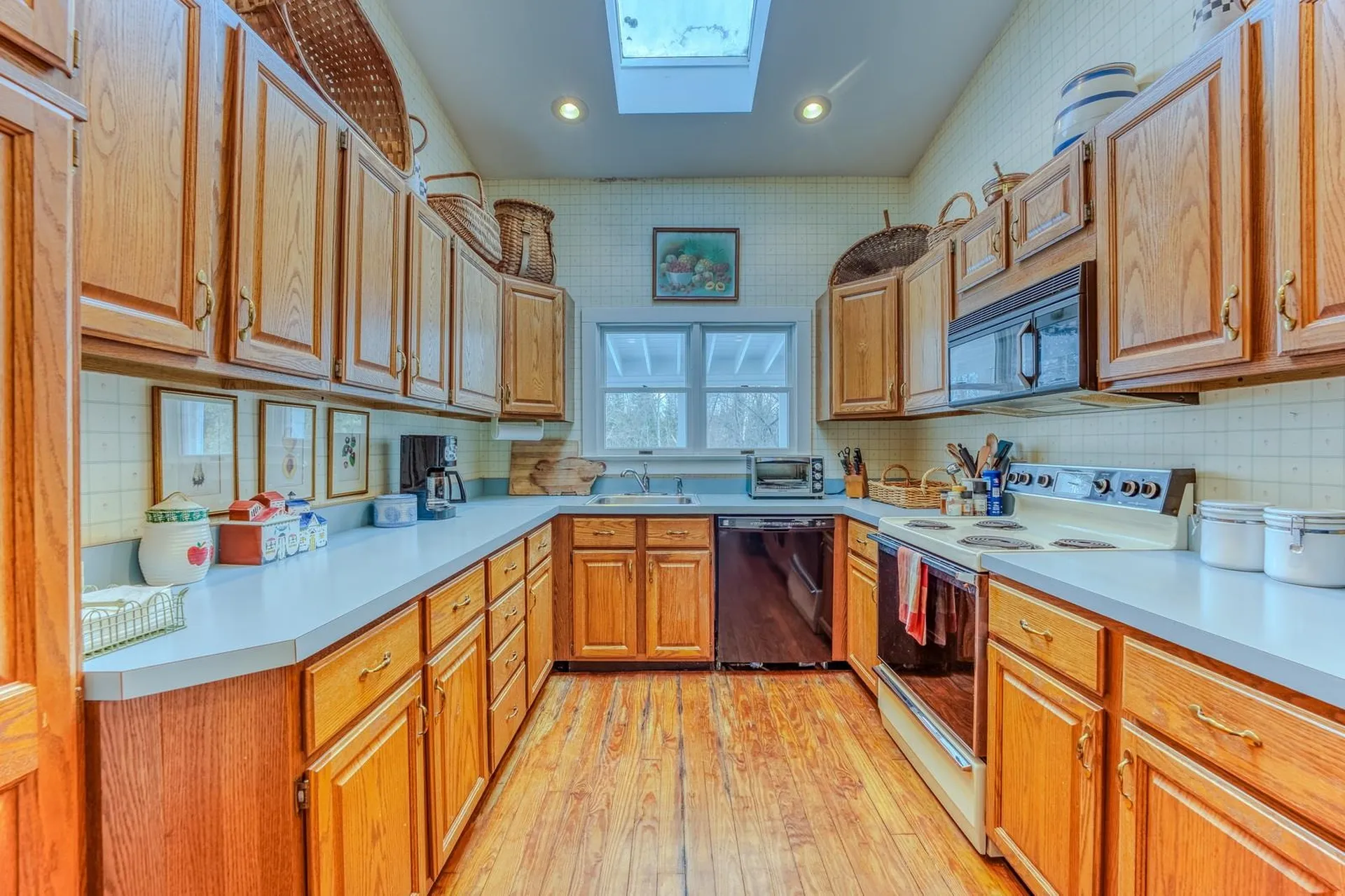 249 Mountain View Road Whitefield NH 03598