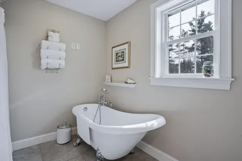 30 Dow Road Mont Vernon NH 03057
