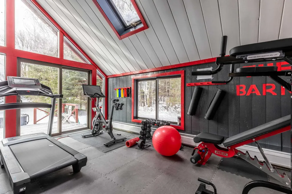 121 High Meadow Road Winhall VT 05340-9999