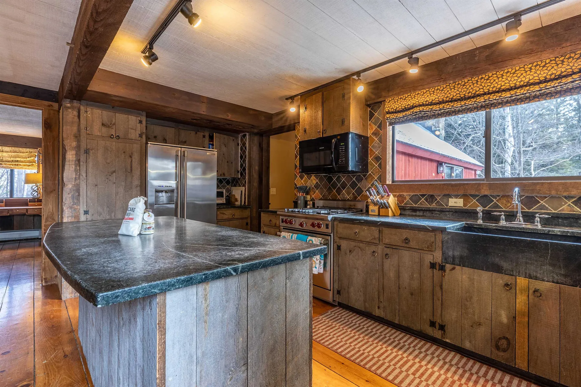 121 High Meadow Road Winhall VT 05340-9999