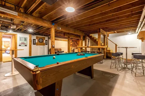 121 High Meadow Road Winhall VT 05340-9999