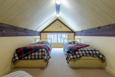 121 High Meadow Road Winhall VT 05340-9999